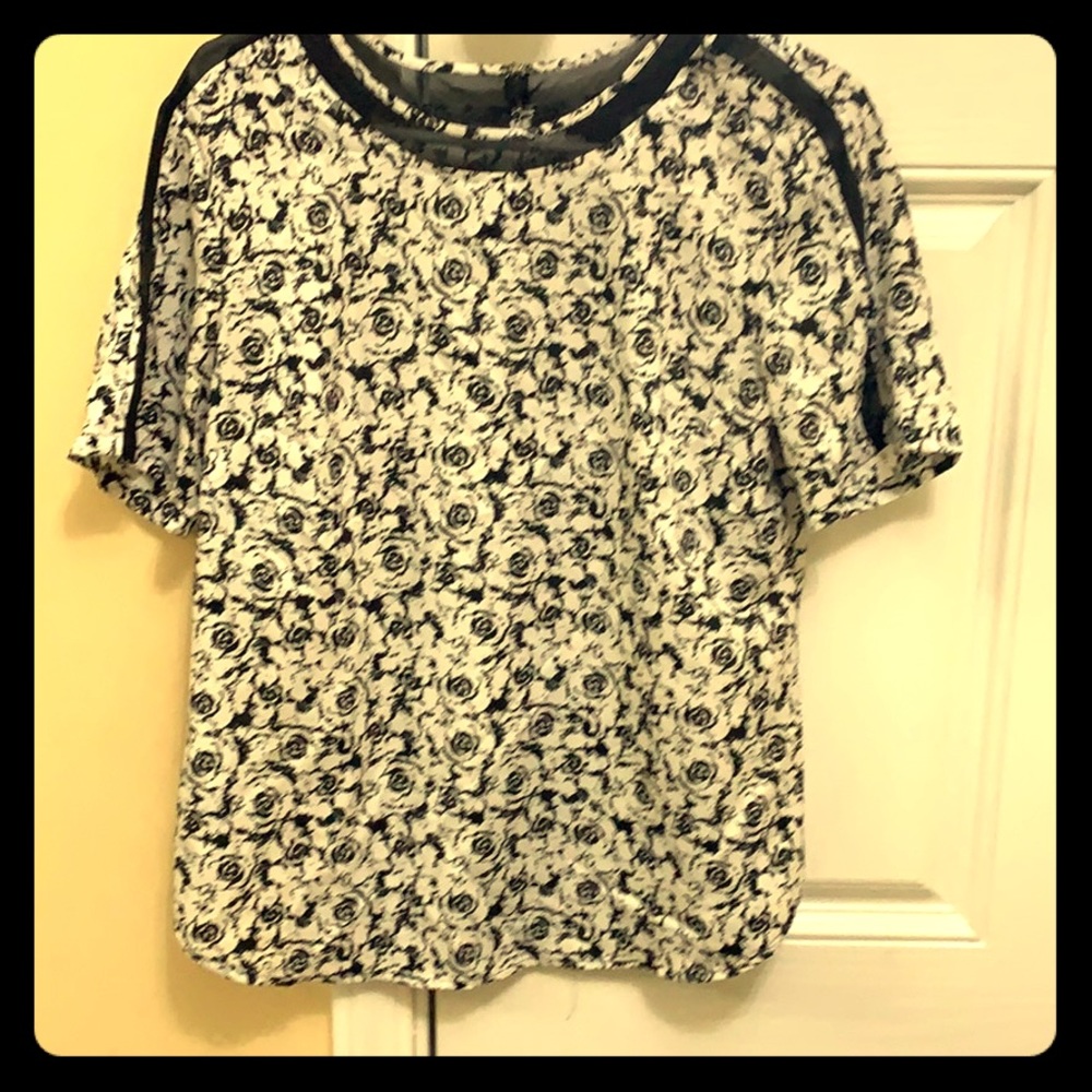 Ann Taylor women’s shirt